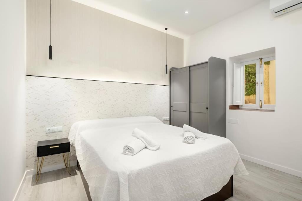 Newly Refurbished Modern 2-Bed Apartment In Heart Of Torremolinos Luaran gambar